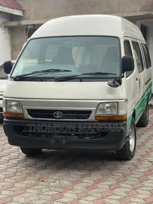 Toyota HiAce 1997 White