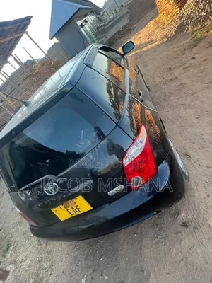 Toyota IST 2006 Black