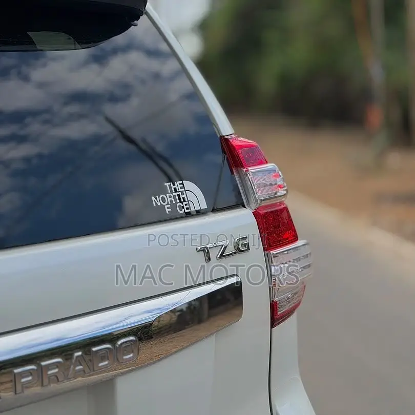 Toyota Land Cruiser Prado 2.8 D-4D 2016 White