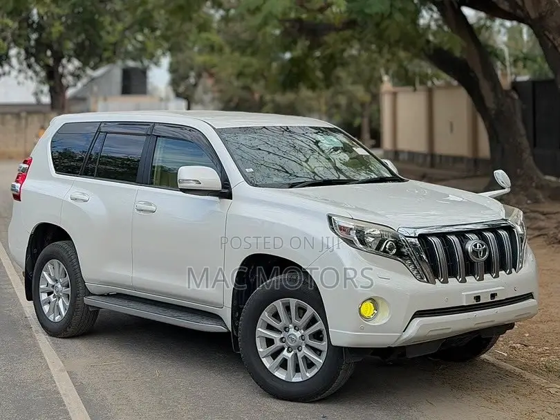 Toyota Land Cruiser Prado 2.8 D-4D 2016 White