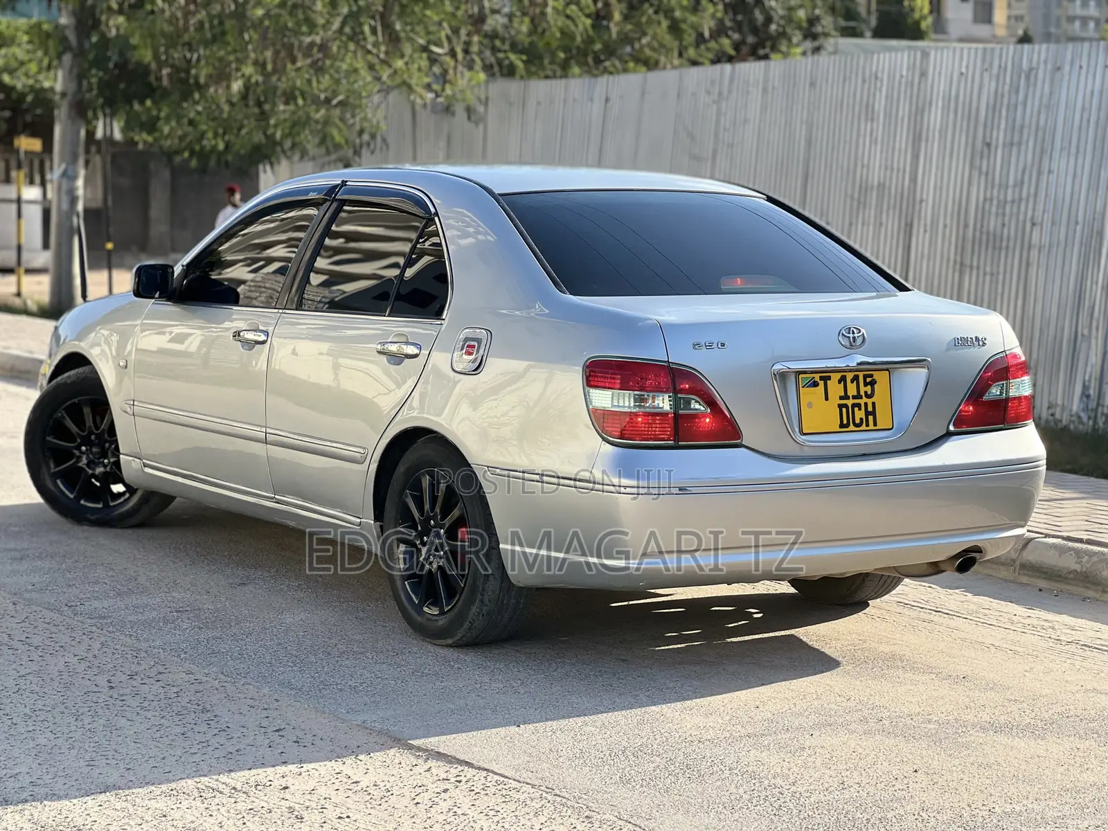 Toyota Brevis 2004 Silver