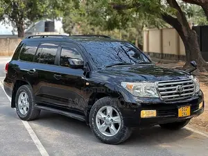 Toyota Land Cruiser 2009 Black