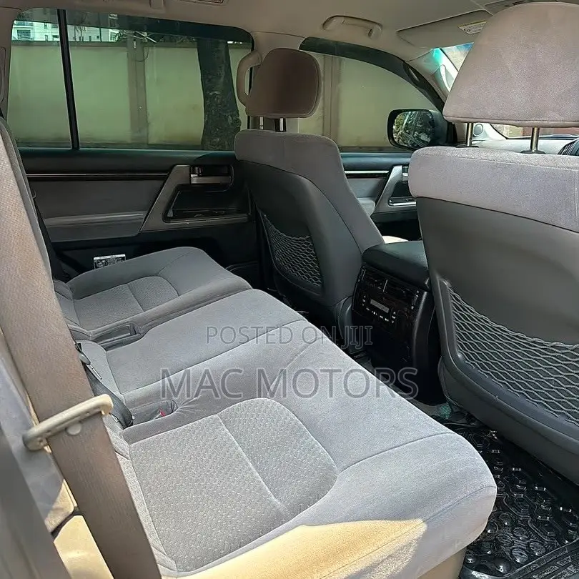 Toyota Land Cruiser 2009 Black
