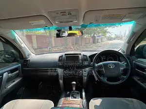 Toyota Land Cruiser 2009 Black