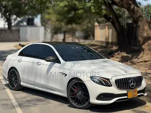 Mercedes-Benz E200 2017 White