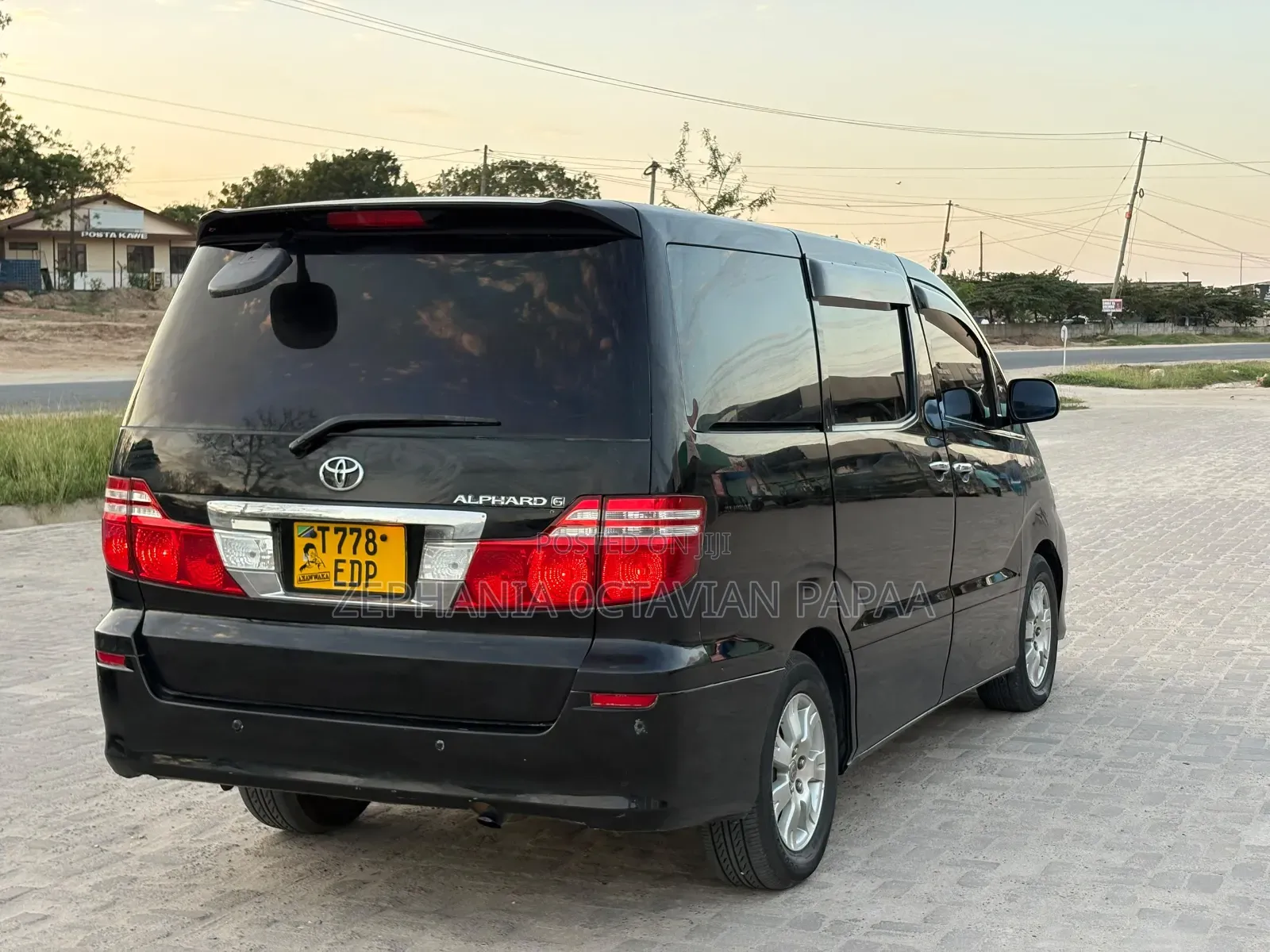 Toyota Alphard 2006 Black