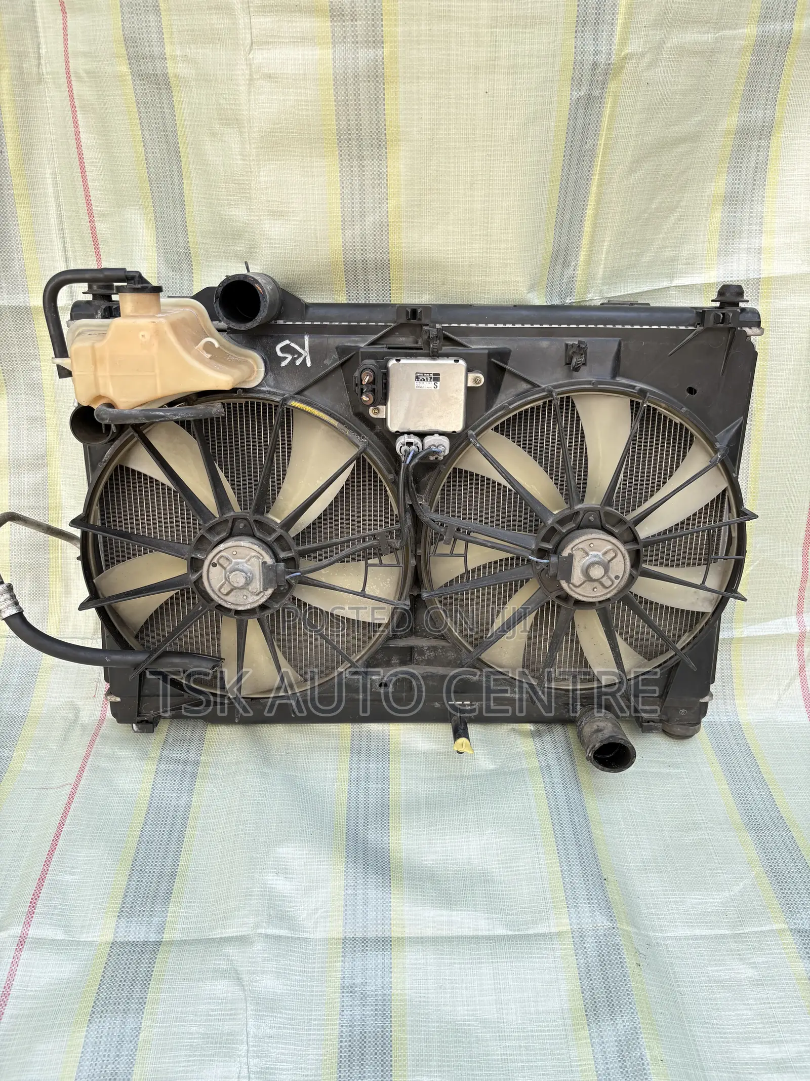 Toyota Crown Radiator
