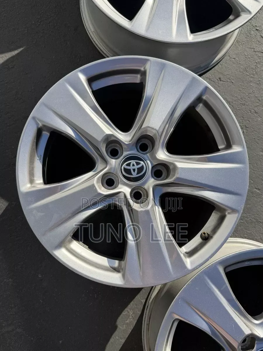 Original Toyota Rav 4 Rim
