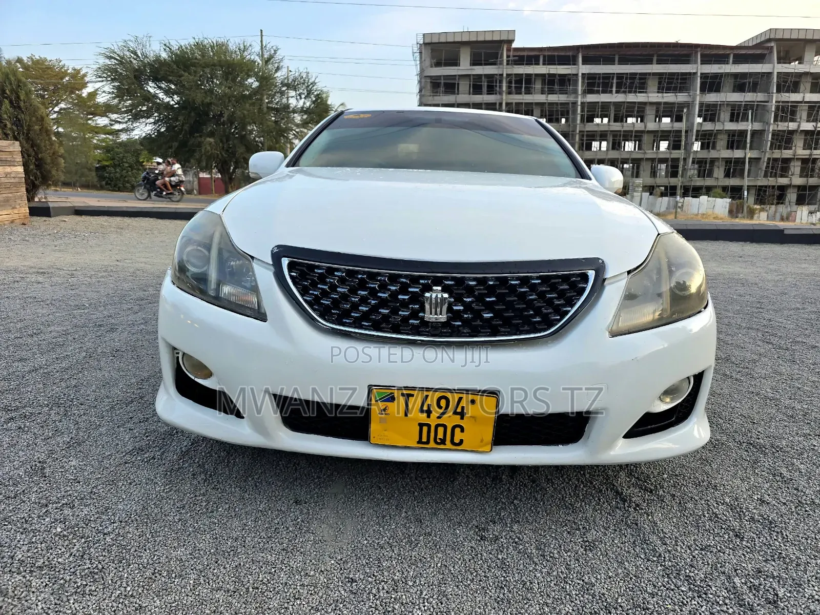 Toyota Crown 2009 White