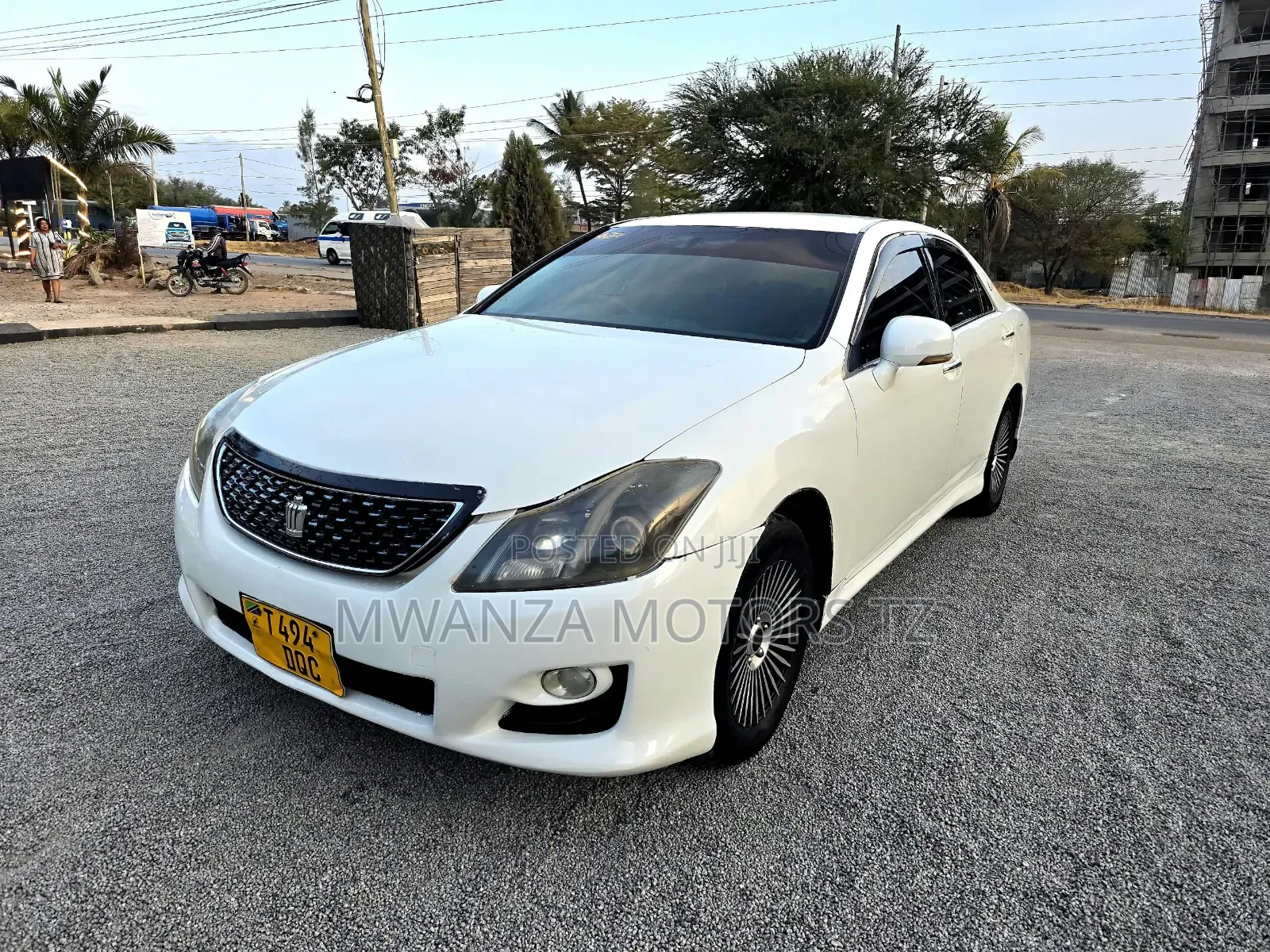 Toyota Crown 2009 White