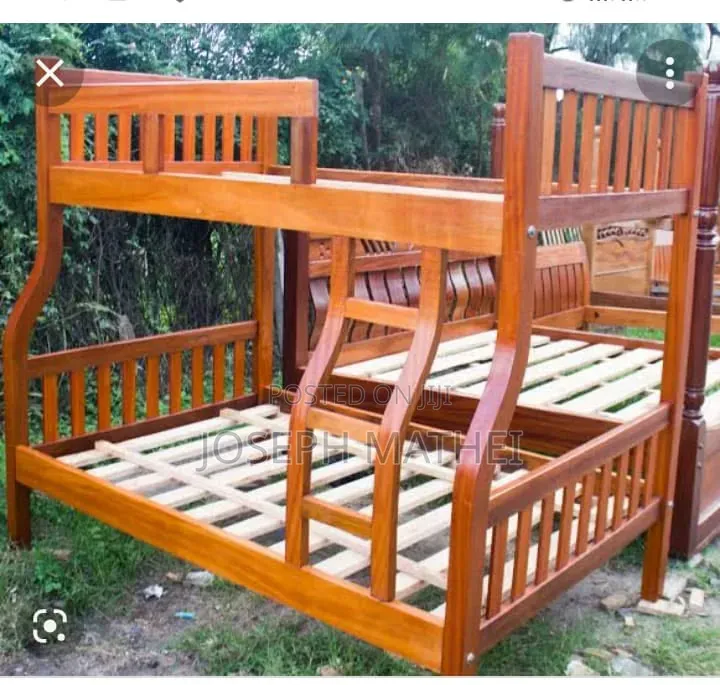 Bunk Bed Hard Wood 5/6 Down 3.5/6 Up