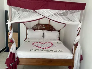 Furnished 1bdrm Bungalow in Blueroof Beach, Kaskazini A for rent
