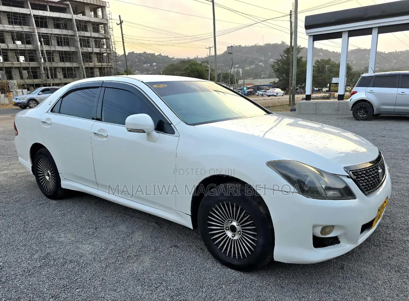 Toyota Crown 2009 White