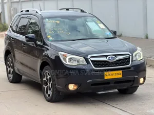 Subaru Forester 2013 Black