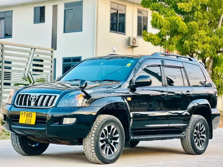Toyota Land Cruiser Prado 2008 Black