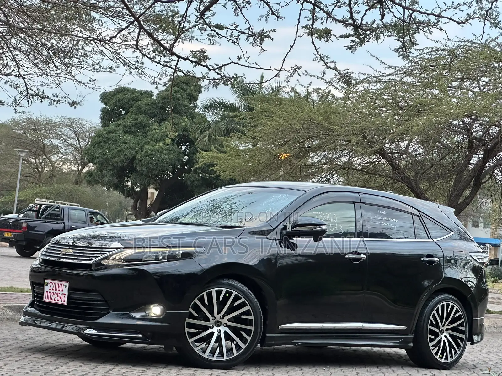 Toyota Harrier 2015 Black
