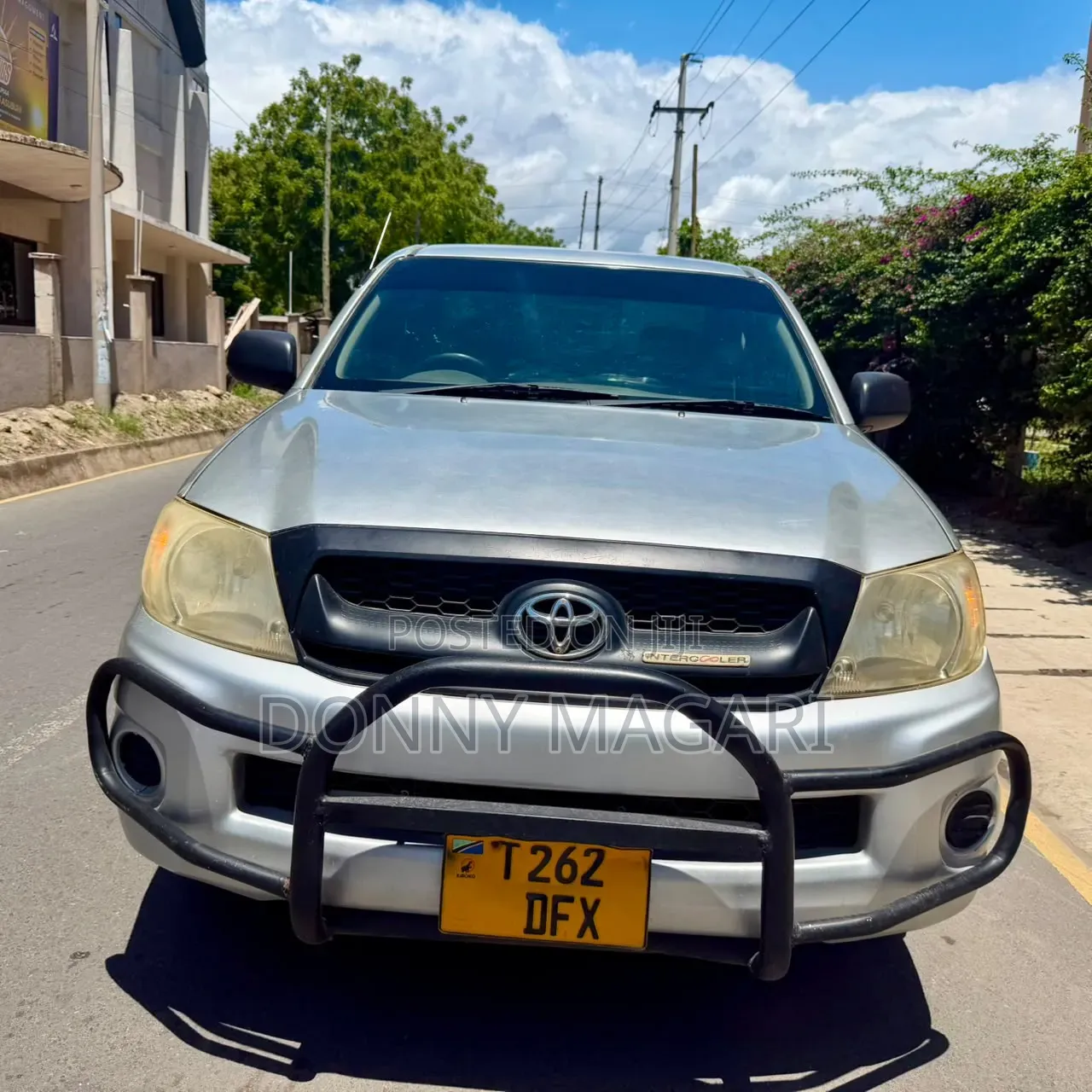 Toyota Hilux 2020 Gray