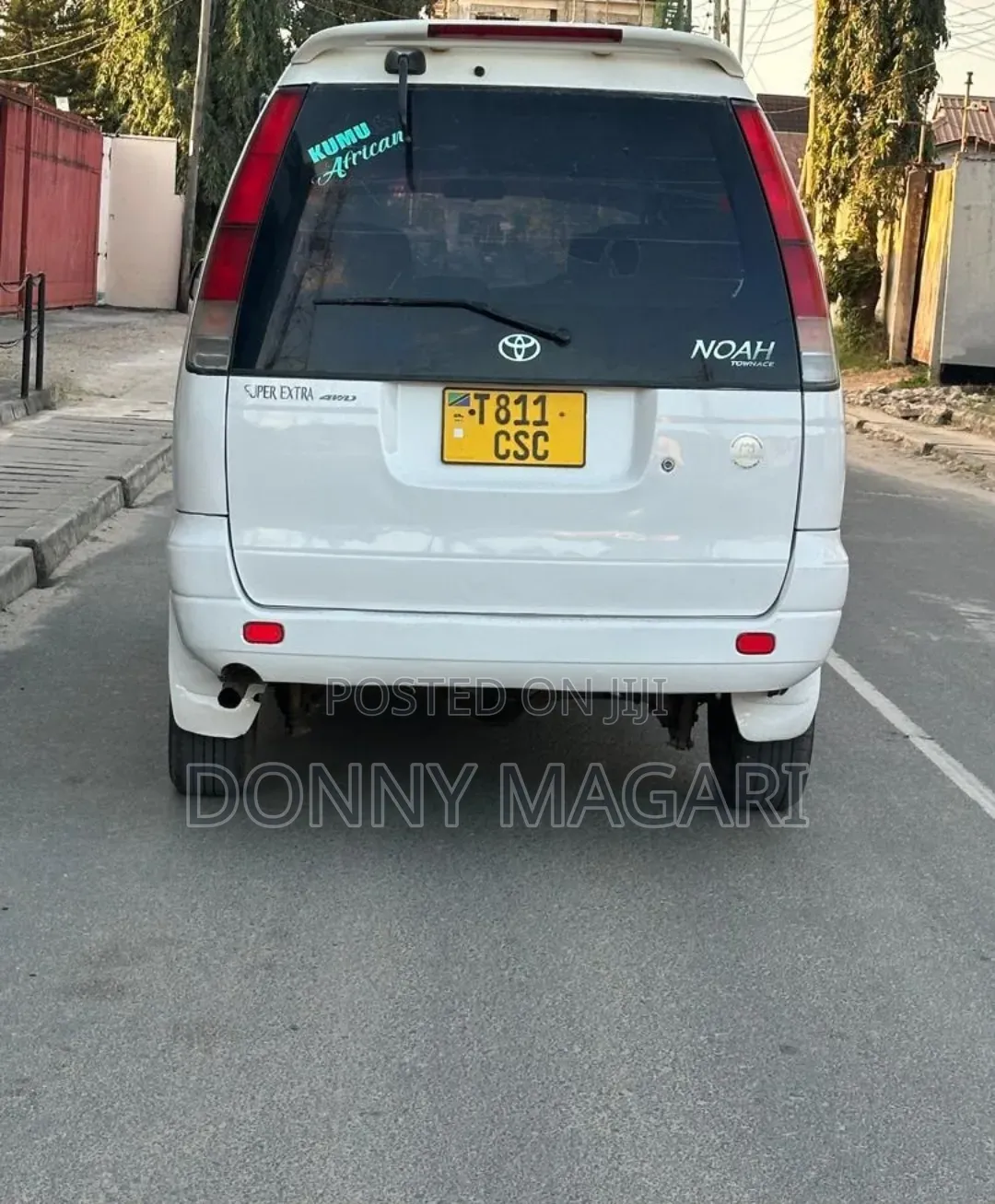 Toyota Noah 2008 White