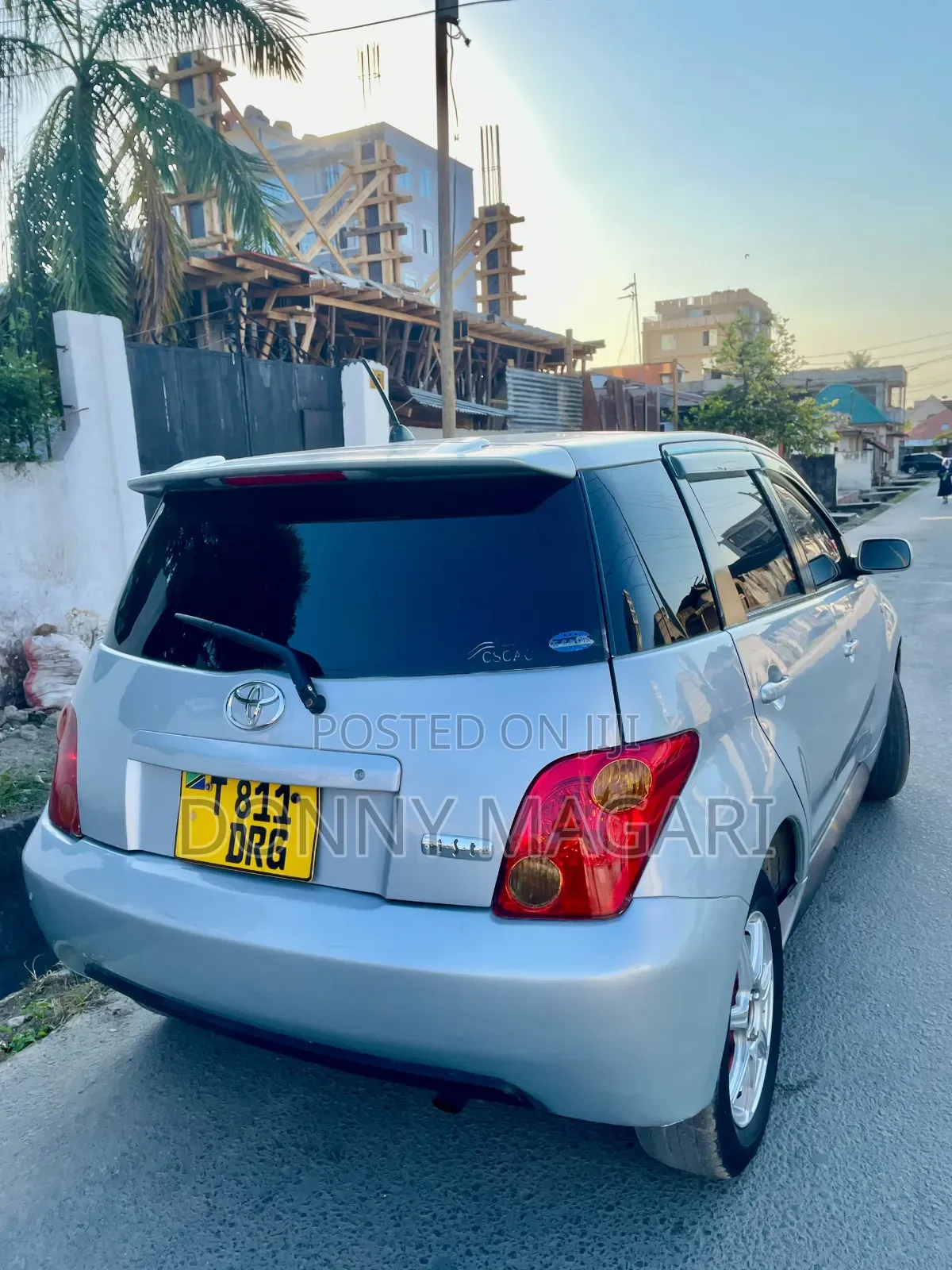 Toyota IST 2003 Silver