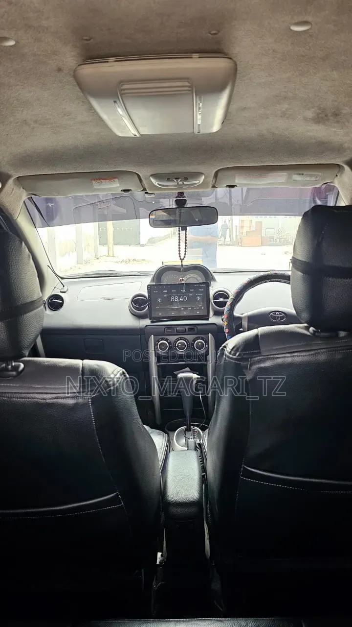 Toyota IST 2006 White