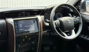 Toyota Fortuner 2.8 D AWD 2020 White