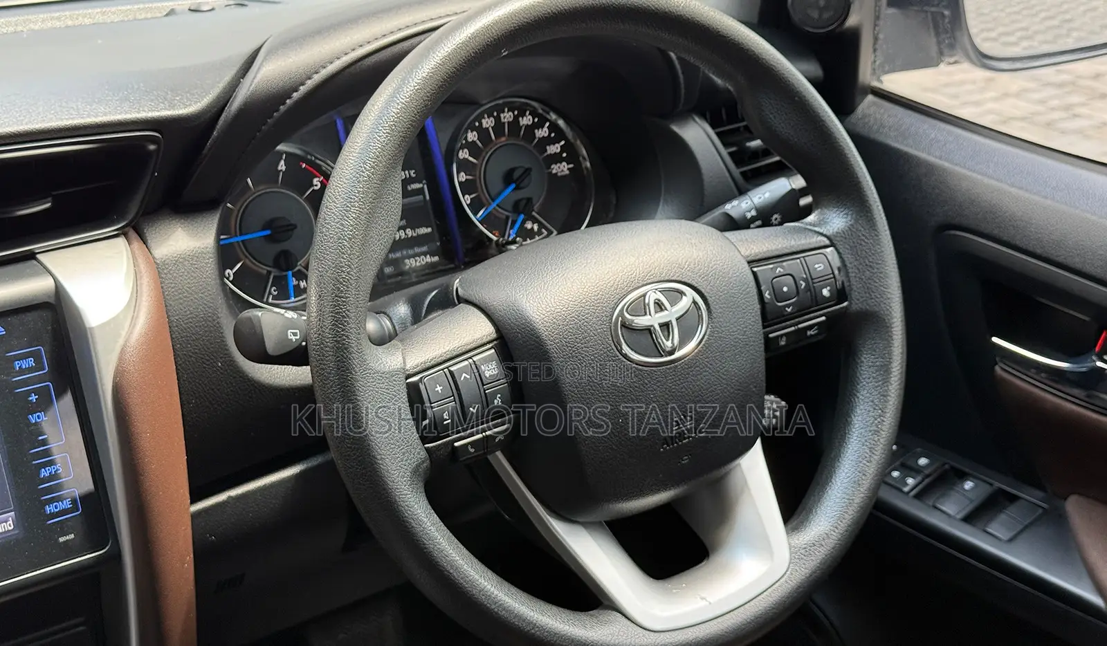 Toyota Fortuner 2.8 D AWD 2020 White