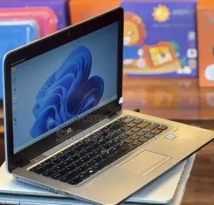 Laptop HP EliteBook 820 G3 8GB Intel Core i5 SSD 256GB