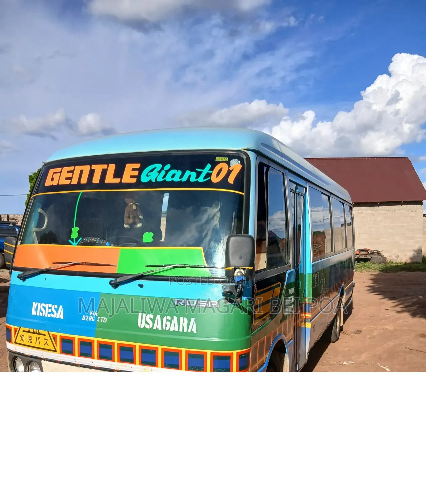 Mitsubishi Fuso Rosa 2004 Blue
