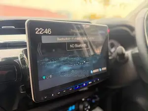 Toyota Hilux 2023 White
