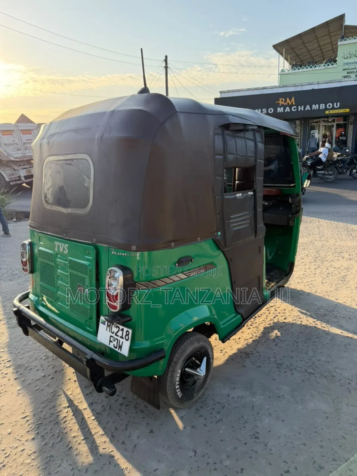 TVS King Deluxe Plus iTouch Start 2026 Green