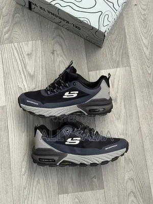 Men's Sneakers Sketches Waterproof New Design