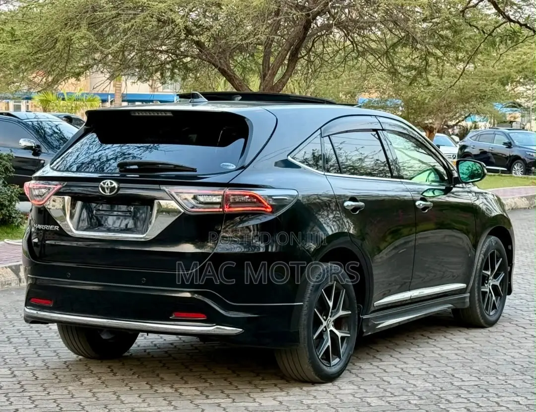 Toyota Harrier 2016 Black