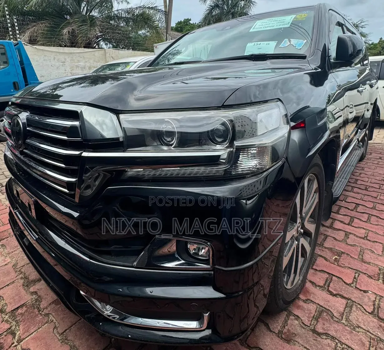 Toyota Land Cruiser 2016 Black