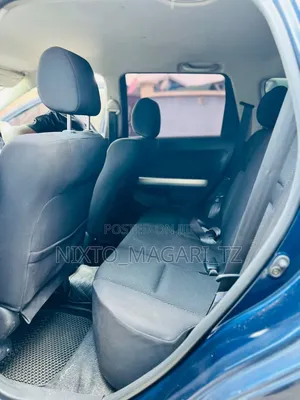 Toyota Ractis 2010 Black