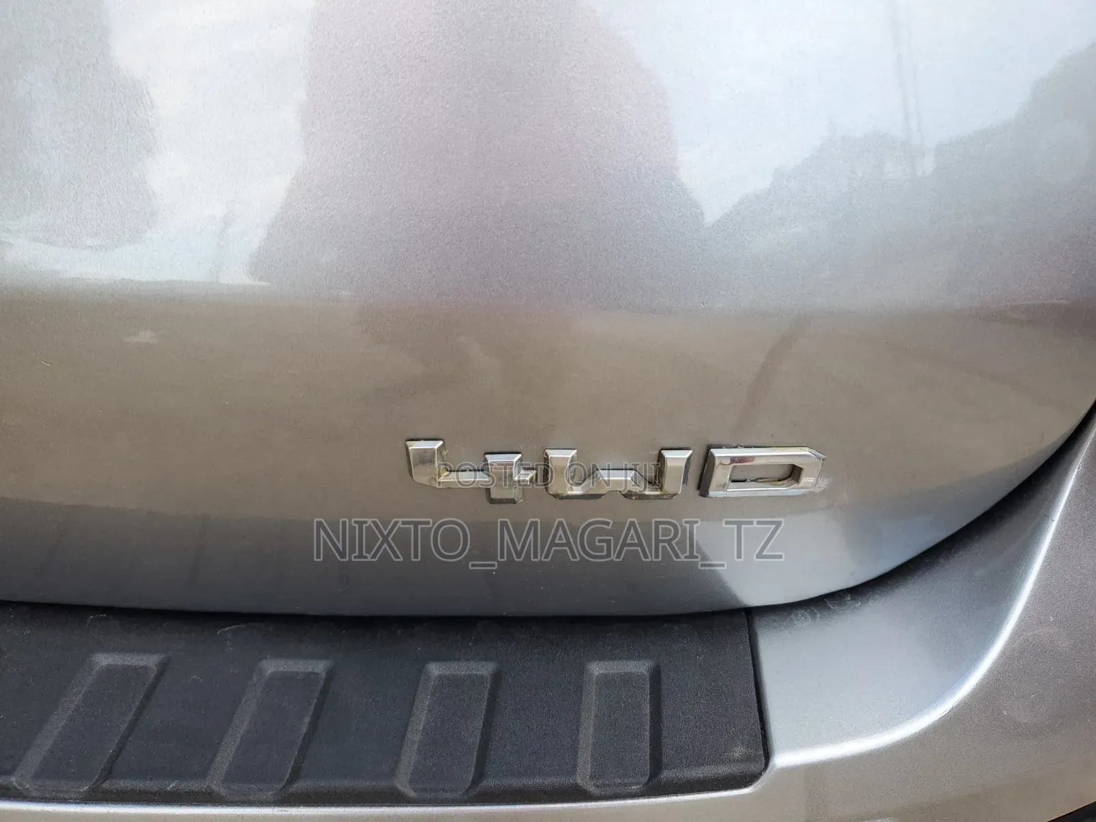 Ford Everest 2022 Silver