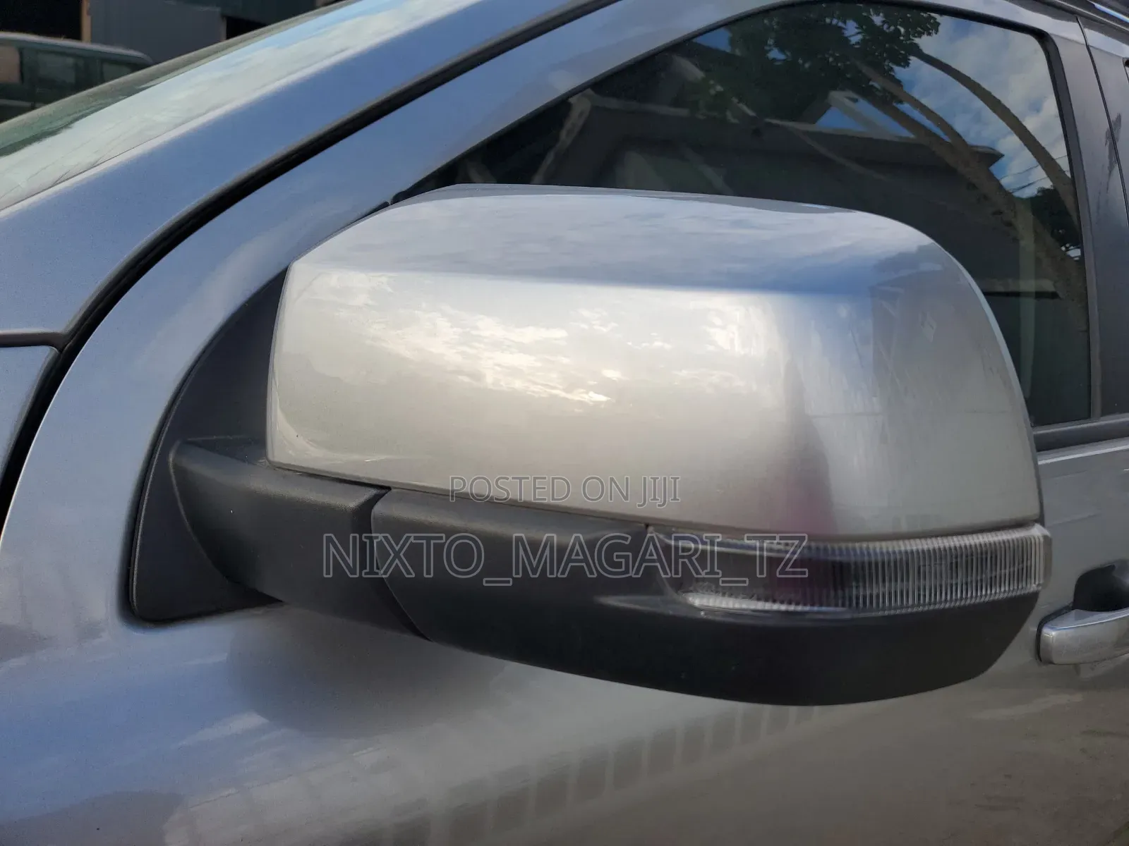 Ford Everest 2022 Silver