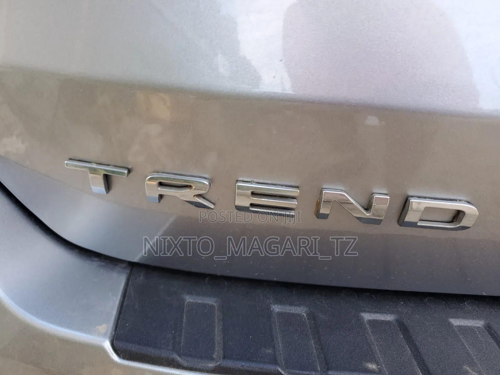 Ford Everest 2022 Silver