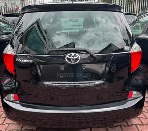 Toyota Ractis 2012 Black