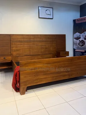Quality Wooden Bed Size 5*6
