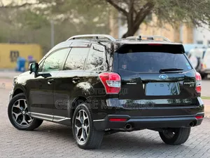 Subaru Forester 2014 Black