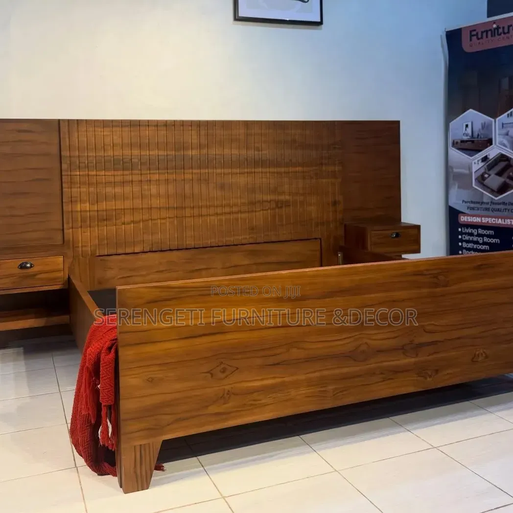 Quality Wooden Bed Size 5*6