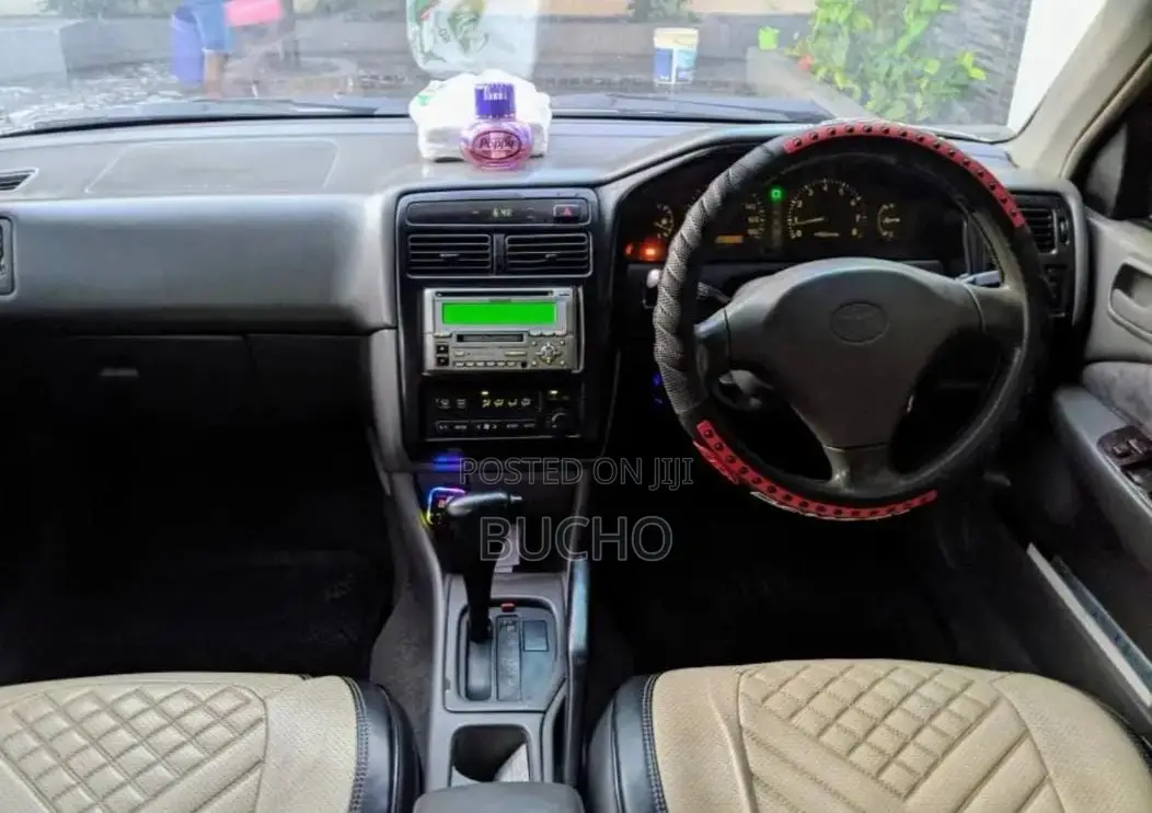 Toyota Carina 2001 White