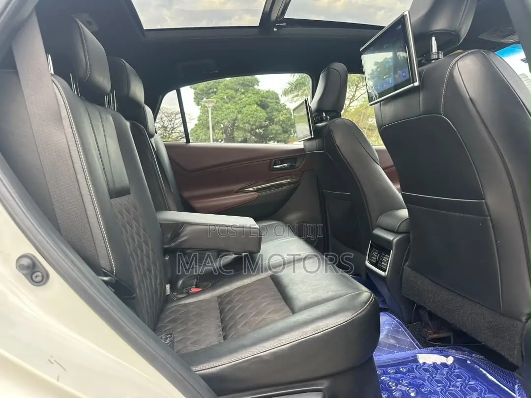 Toyota Harrier 2015 White