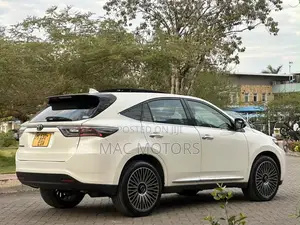 Toyota Harrier 2015 White