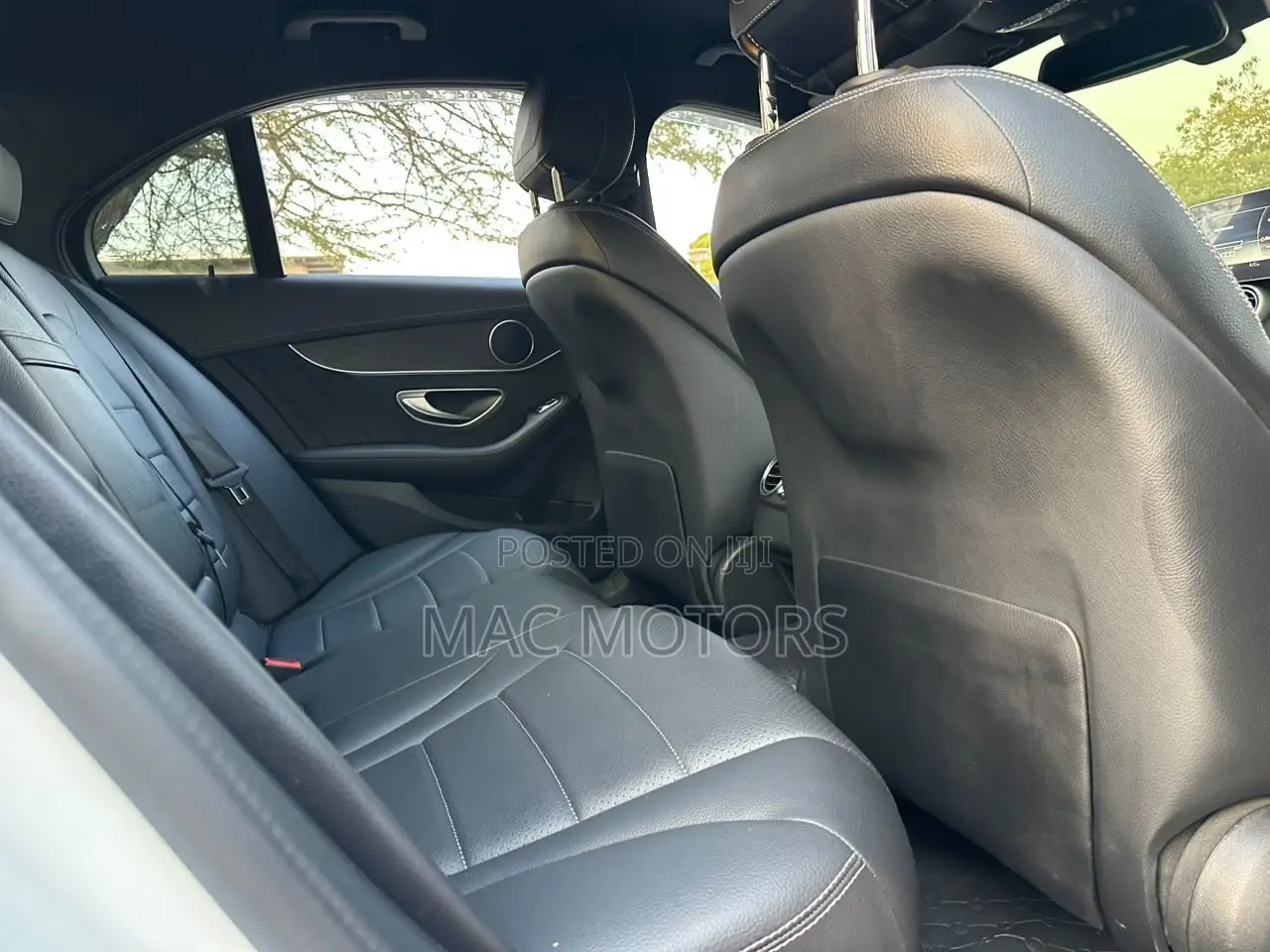 Mercedes-Benz C200 2014 White