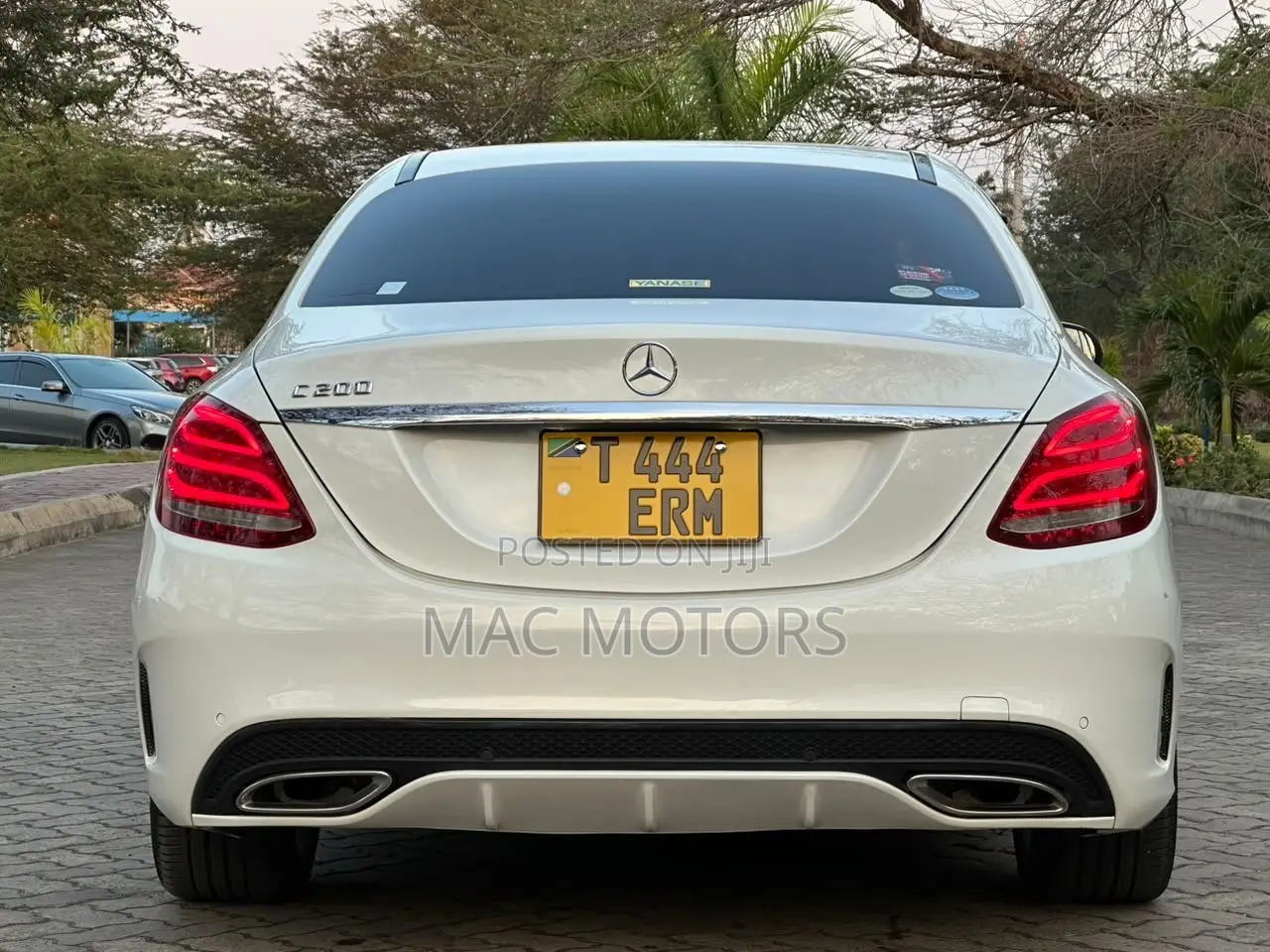 Mercedes-Benz C200 2014 White