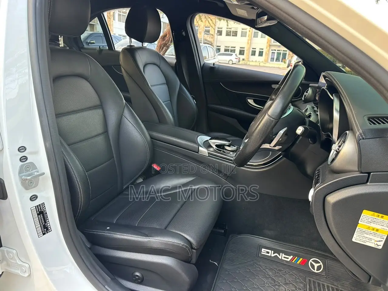 Mercedes-Benz C200 2014 White