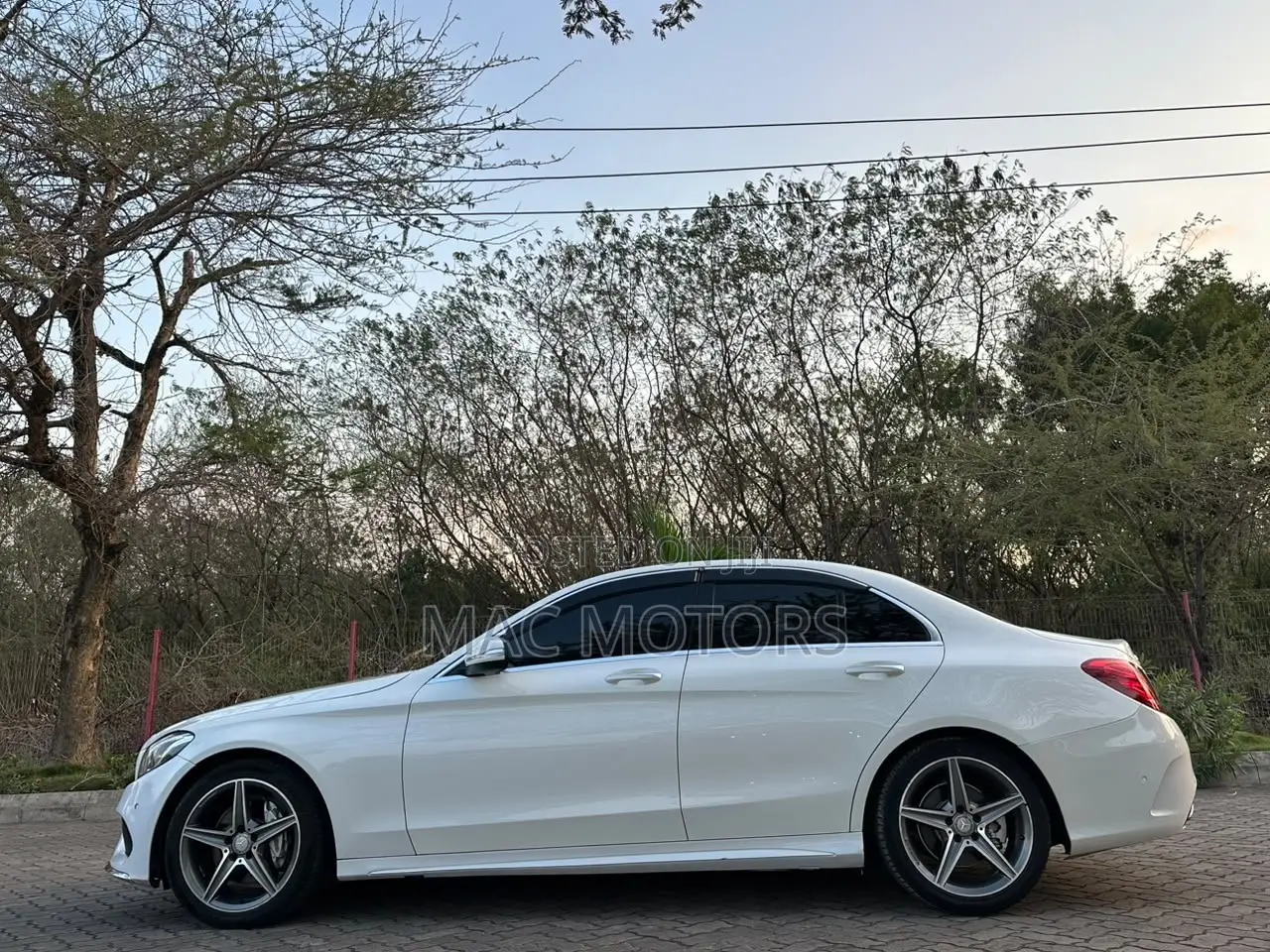 Mercedes-Benz C200 2014 White