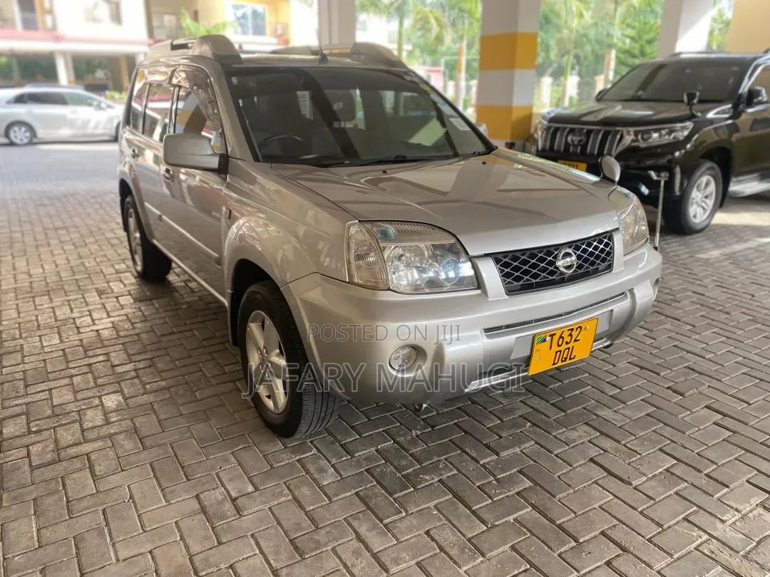 Nissan X-Trail 2009 Gold