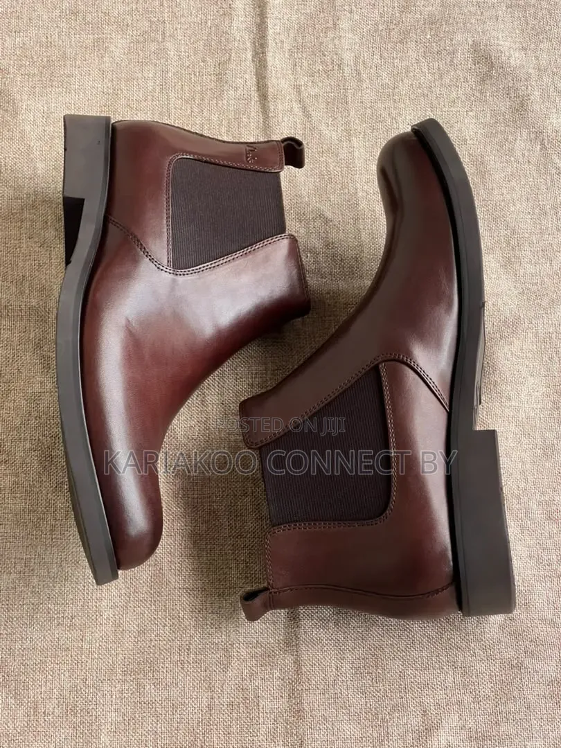 Men's Classic Leather Chelsea Boots